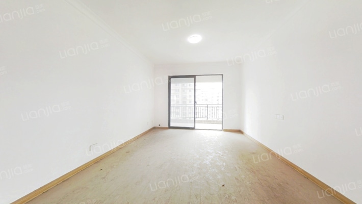 碧桂园生态城依云二手房实景图