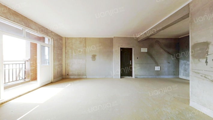 恒达·盘龙湾荷苑二手房实景图