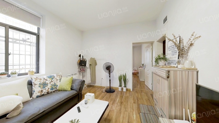 西马新村二手房实景图