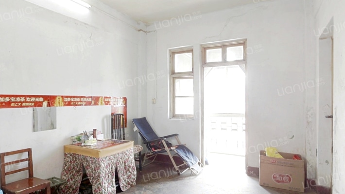 十五中教委宿舍二手房实景图