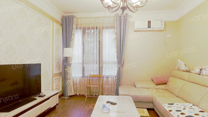 美联公园前二手房实景图