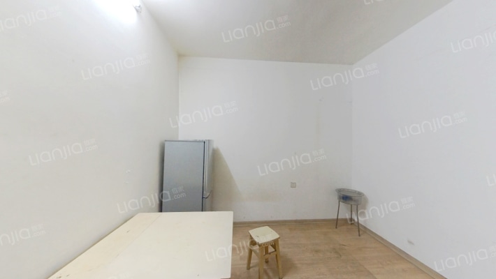 粮道街胭脂路社区二手房实景图