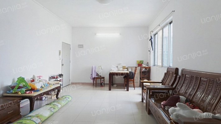 金满花园二手房实景图