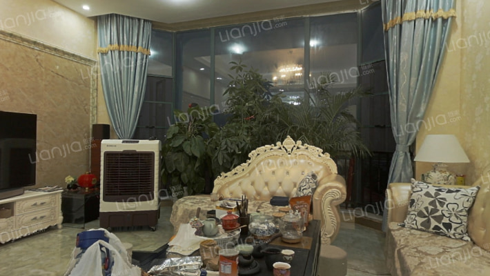 金碧御水山庄二手房实景图