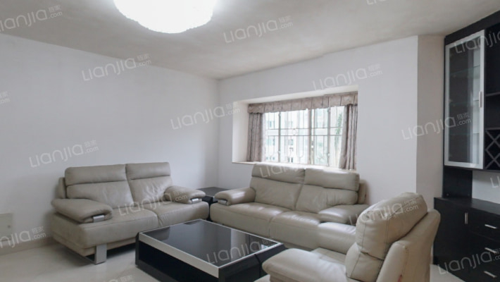 世界花园海华居二手房实景图