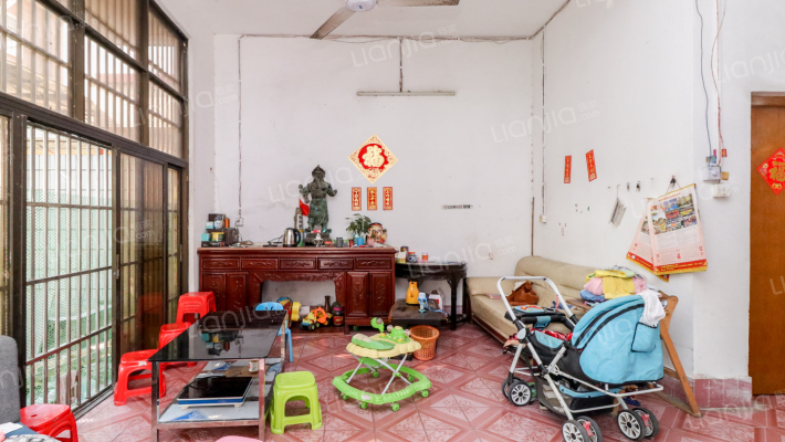 乐只村二手房实景图