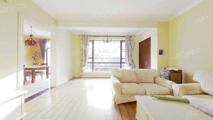 万科四季花城富竹轩二手房实景图