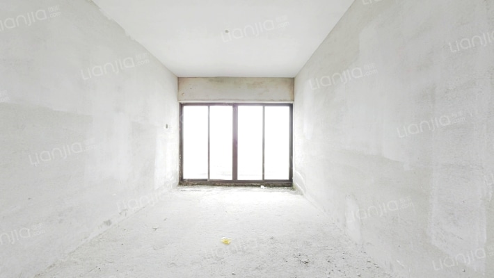 晶地顺苑二手房实景图