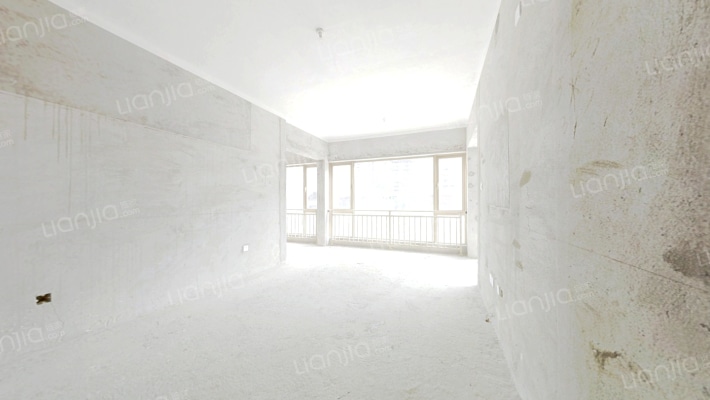 德基广场天悦二手房实景图