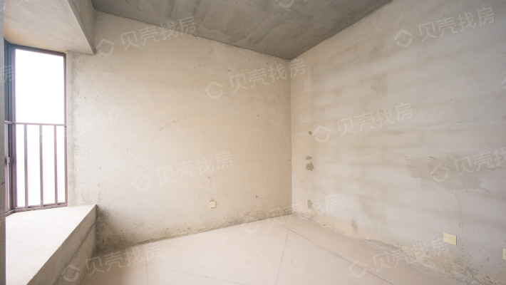 宝能毛坯3房,满2不唯一,看房提前预约