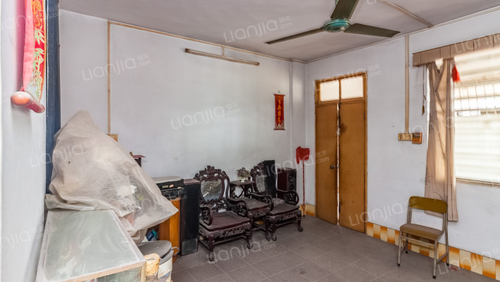 工业品商住楼二手房实景图