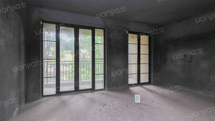 绿地翠谷三期二手房实景图