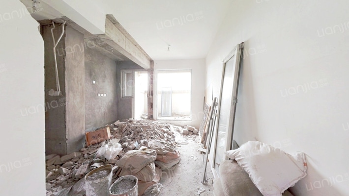 中冶城邦国际二手房实景图