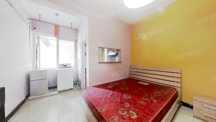 优派青年公寓二手房实景图