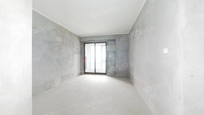 国博领馆一期二手房实景图