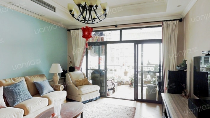 协信阿卡迪亚二手房实景图