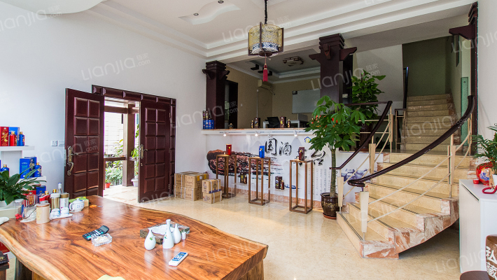 中央花园新城市别墅二手房实景图