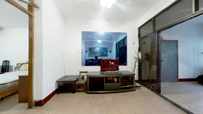 油建新区二手房实景图