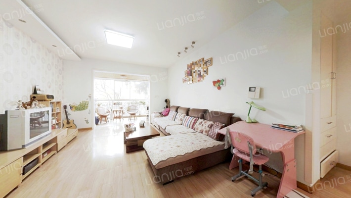 置信逸都丹郡C区二手房实景图