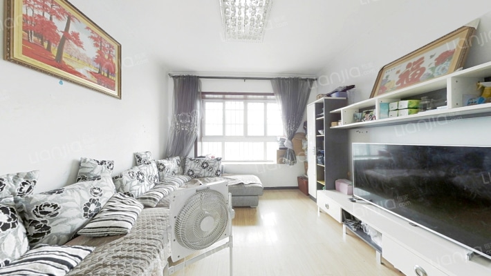 利通天鹅堡二手房实景图