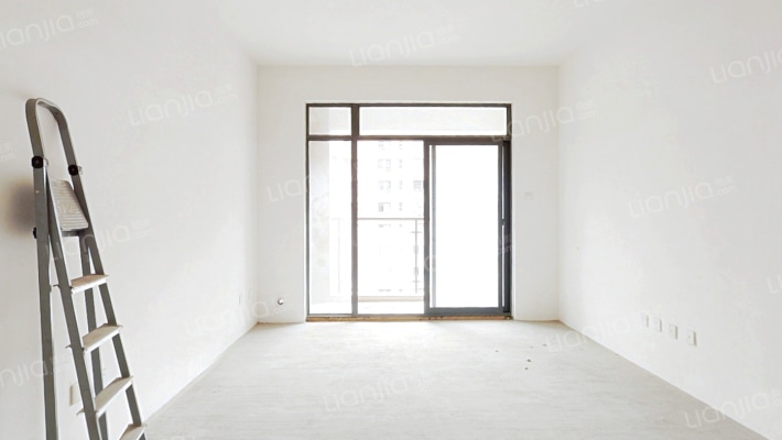 成怡嘉苑二手房实景图