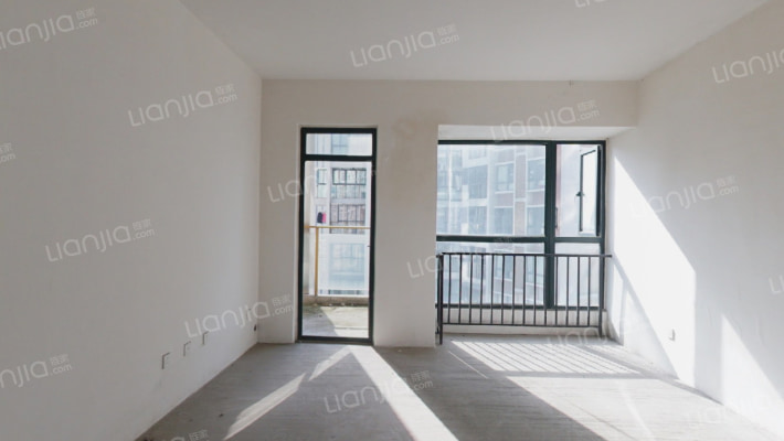 边城香格里二手房实景图