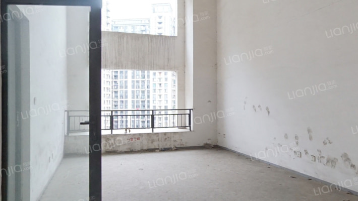 万科金域蓝湾一期二手房实景图