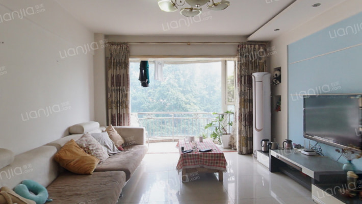 青青河畔二手房实景图