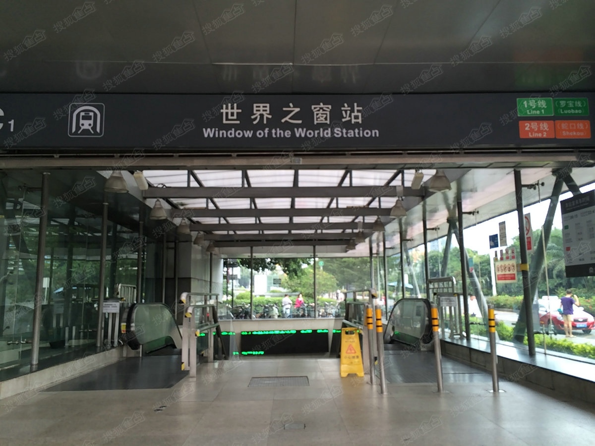 波托菲诺纯水岸七期和九期离得近地铁就是世界之窗,上图就是照片