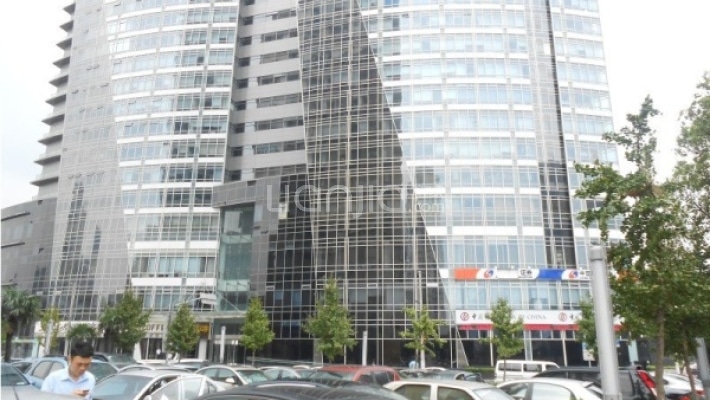 现代交通商务大厦外景图