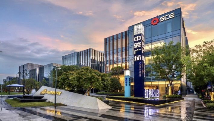 中骏广场外景图