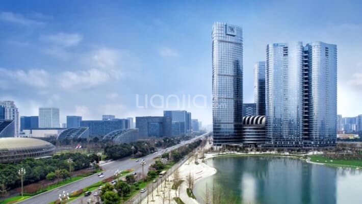 银泰中心外景图