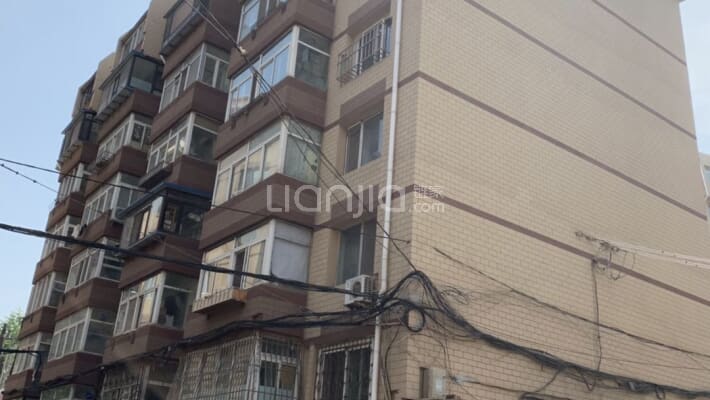 39中大安街外景图