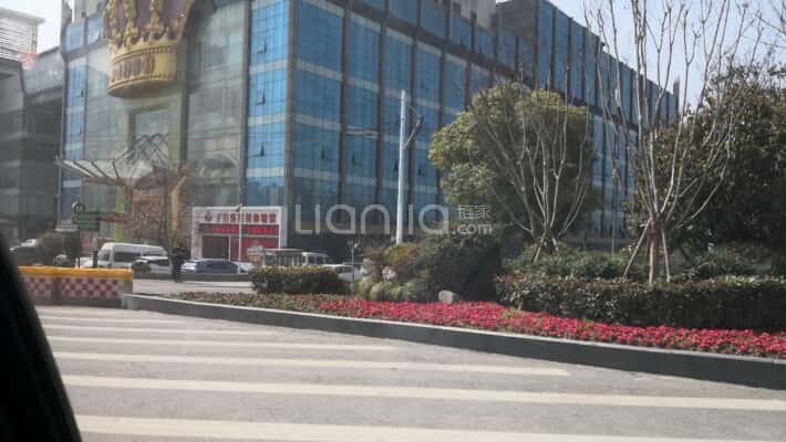 长江广场外景图