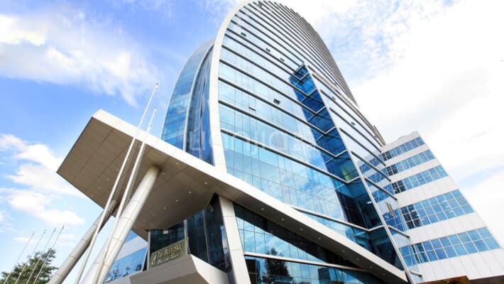 蓝天大厦外景图