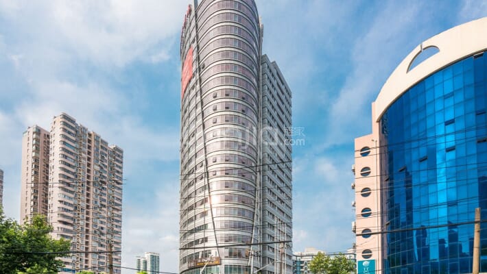 平高国际广场外景图