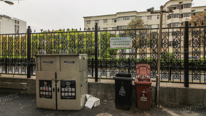 场中路38号外景图