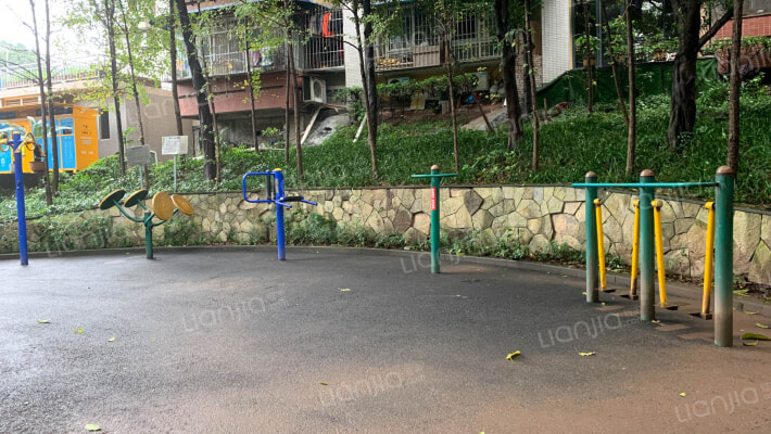 广通山庄外景图