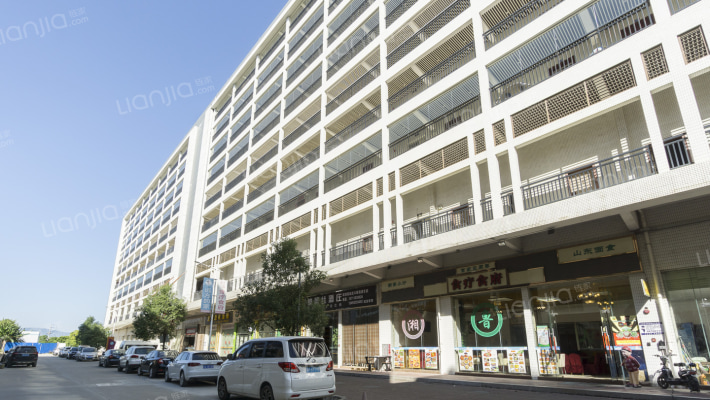 联顺国际公寓外景图