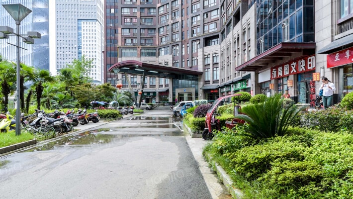 绿地·联盛国际乐活公寓外景图