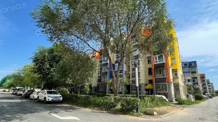 名佳花园四区外景图