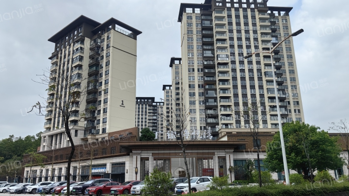 广银海悦湾外景图