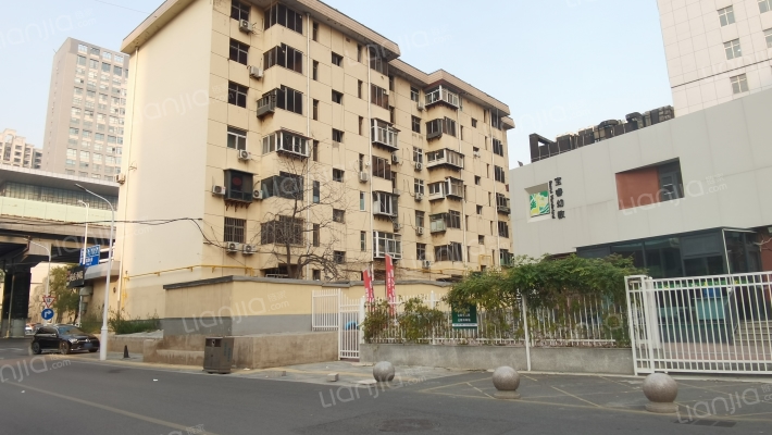 计量院宿舍外景图