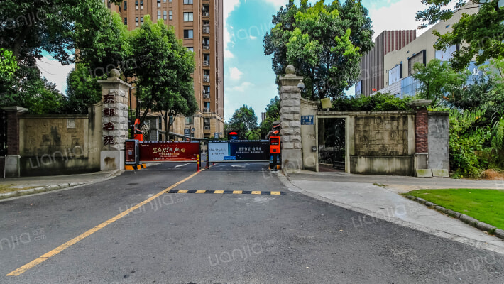 东郡名苑外景图