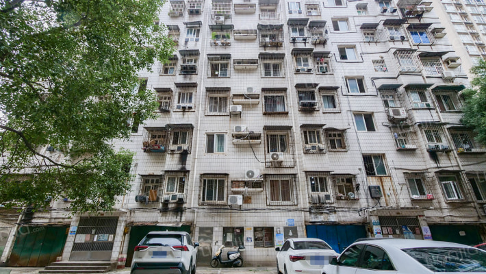 天集小区外景图