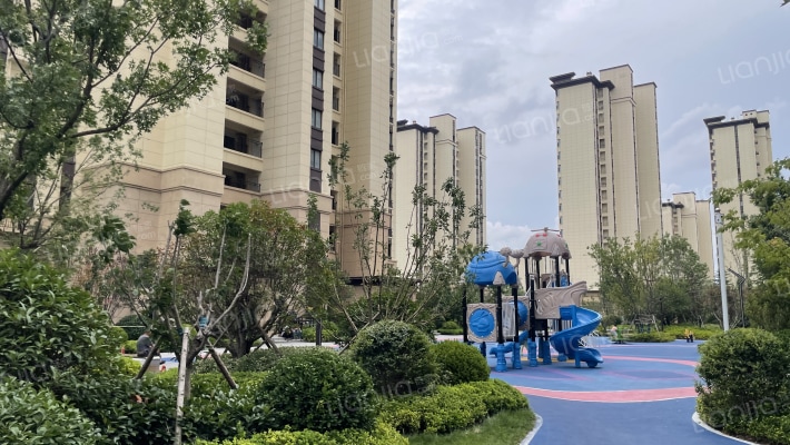 天一仁和·悦湖锦府外景图