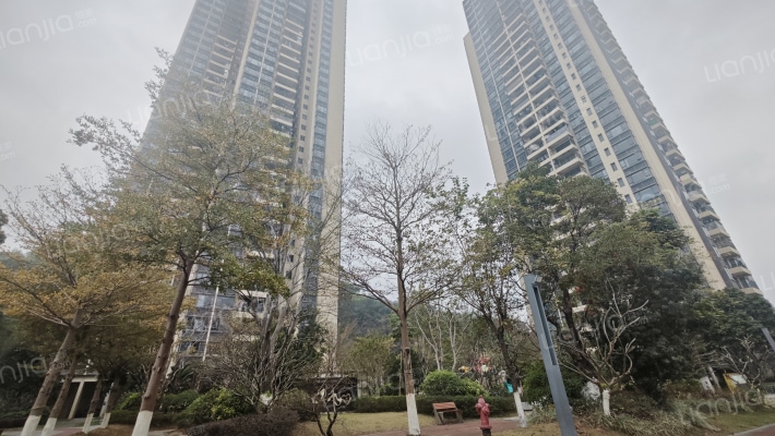 信鸿誉庭外景图