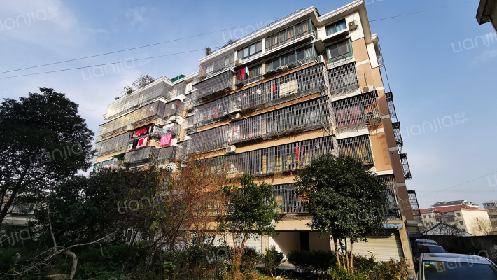 恒安公寓外景图