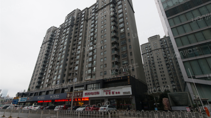 江花庭院外景图