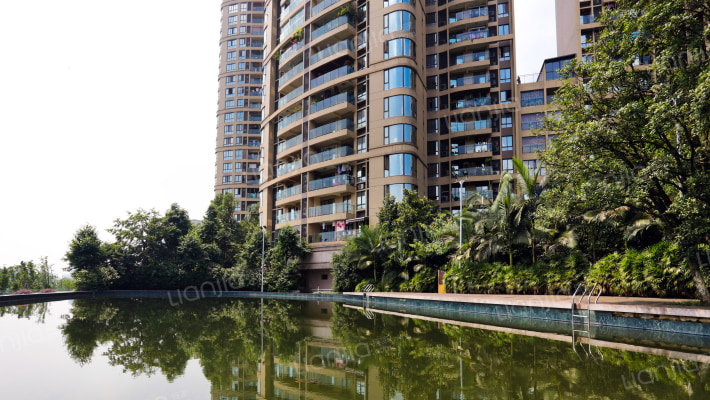 山顶道壹号外景图